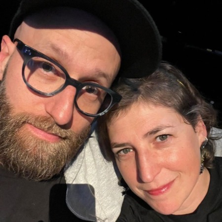 Mayim Malik is currently dating Jonathan Cohen.